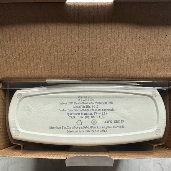 Short Stories Led Indoor planter NEW in box - Picture 4 of 8